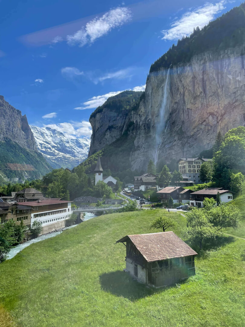 Lauterbrunnen original travel photo